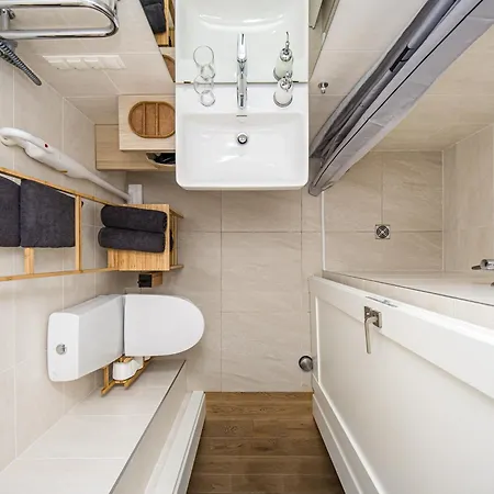 Mona Апартаменты *